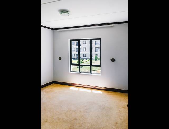 2 BEDROOM APARTMENT FOR SALE IN FOURWAYS